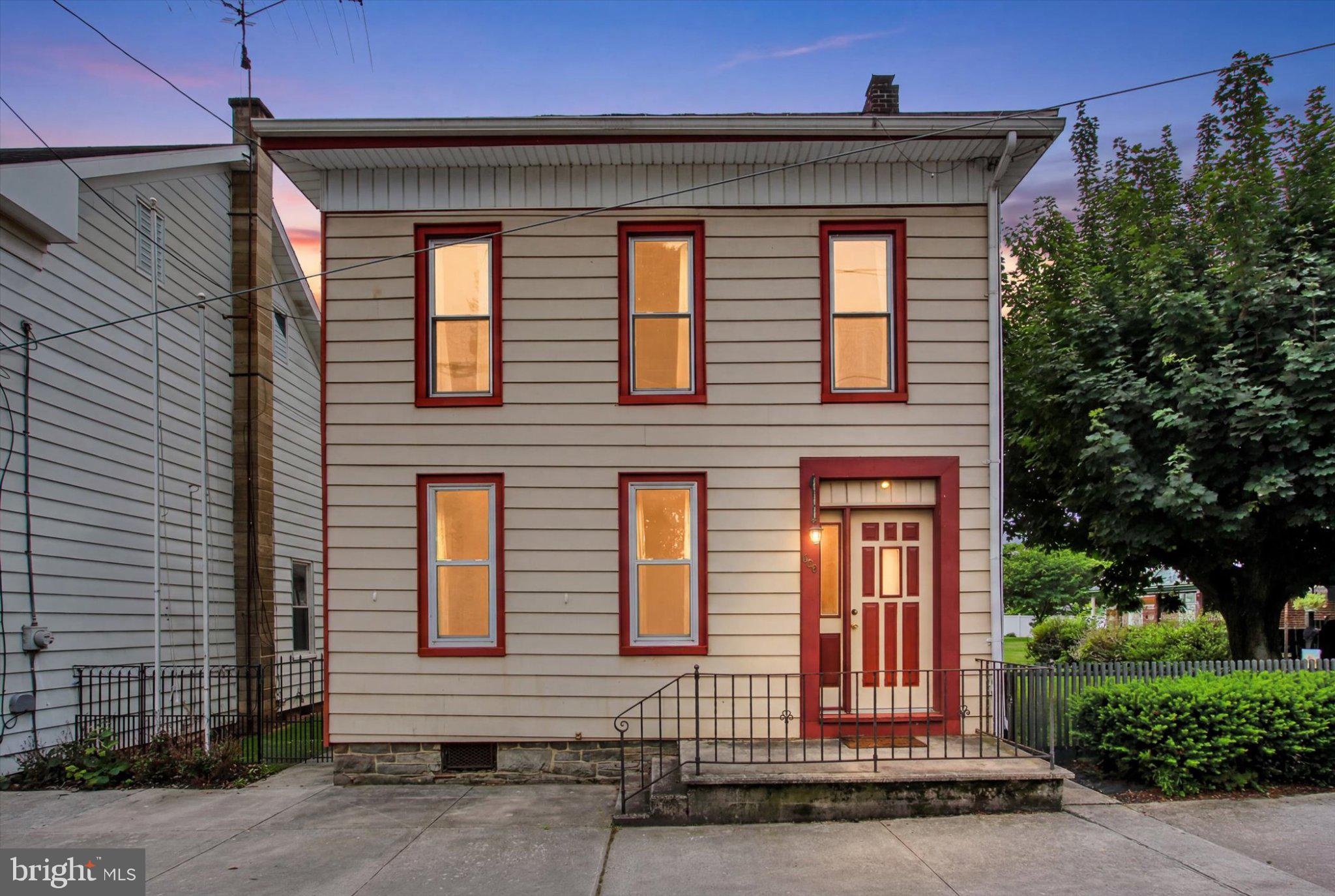 Photo 1 of 31 — 526 W KING STREET, EAST BERLIN, PA 17316