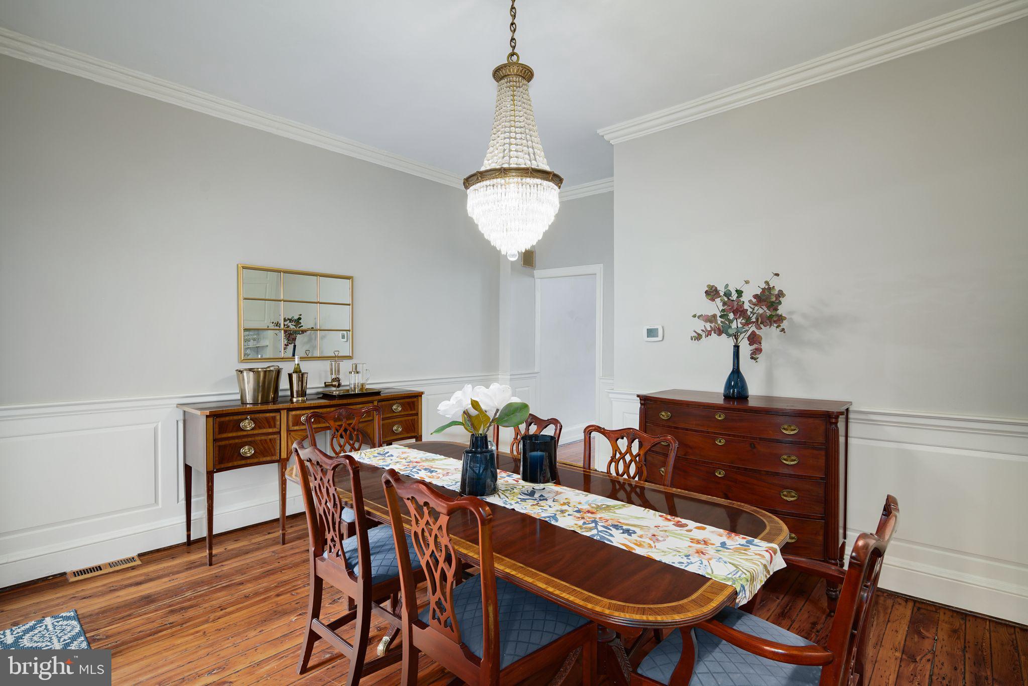 SOCIETY HILL - Residential