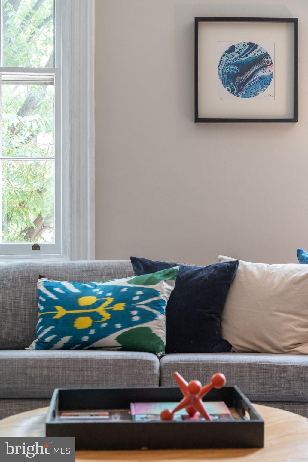 SOCIETY HILL - Residential