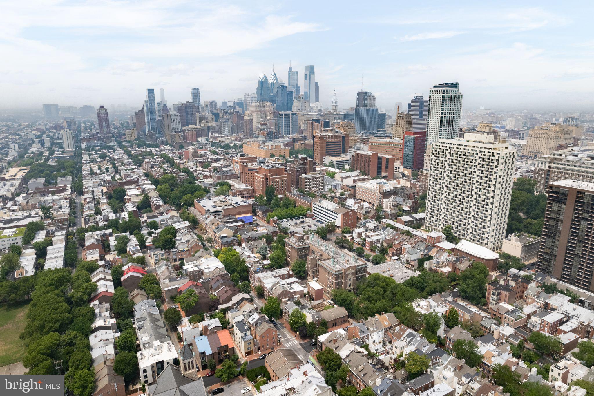 SOCIETY HILL - Residential