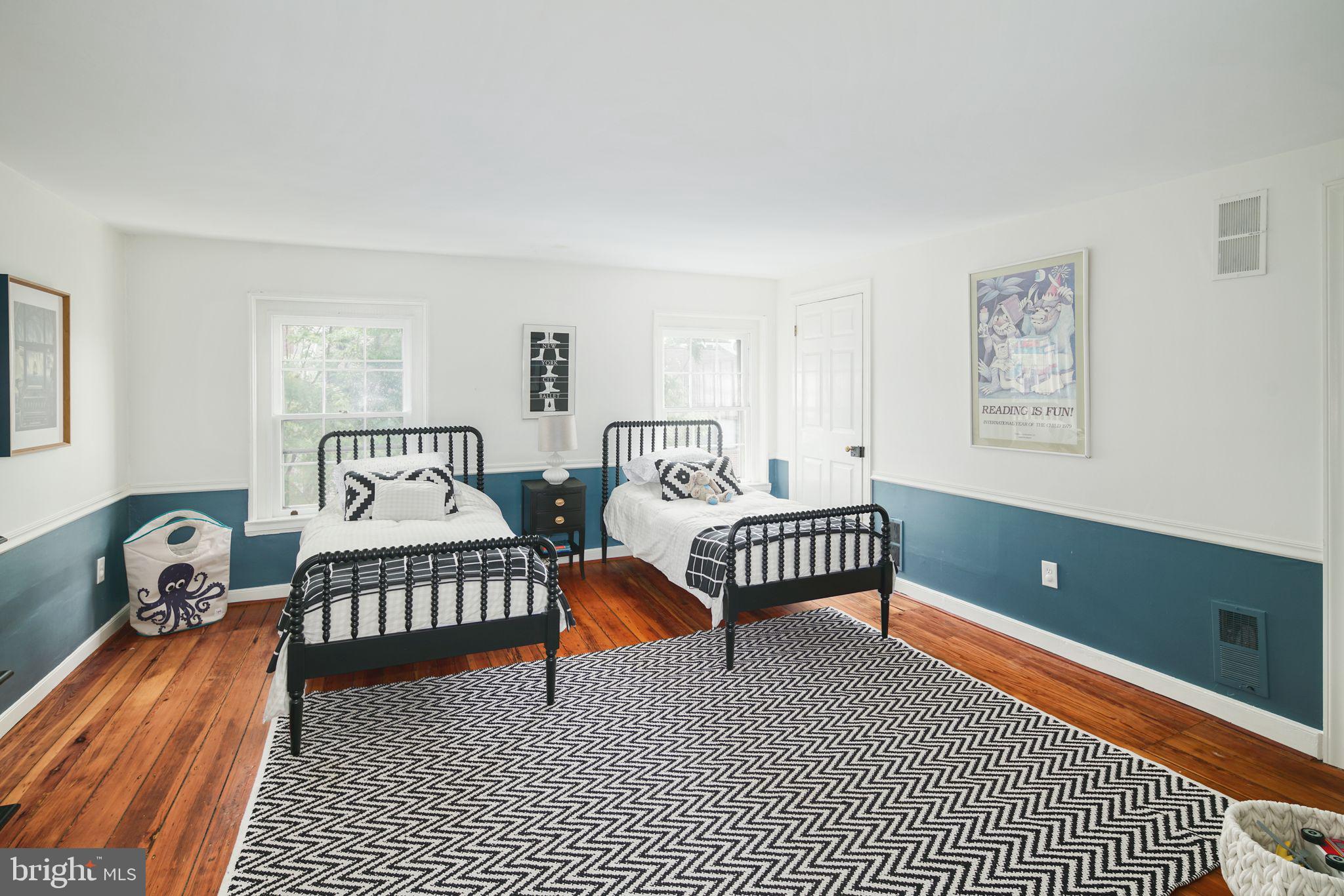 SOCIETY HILL - Residential