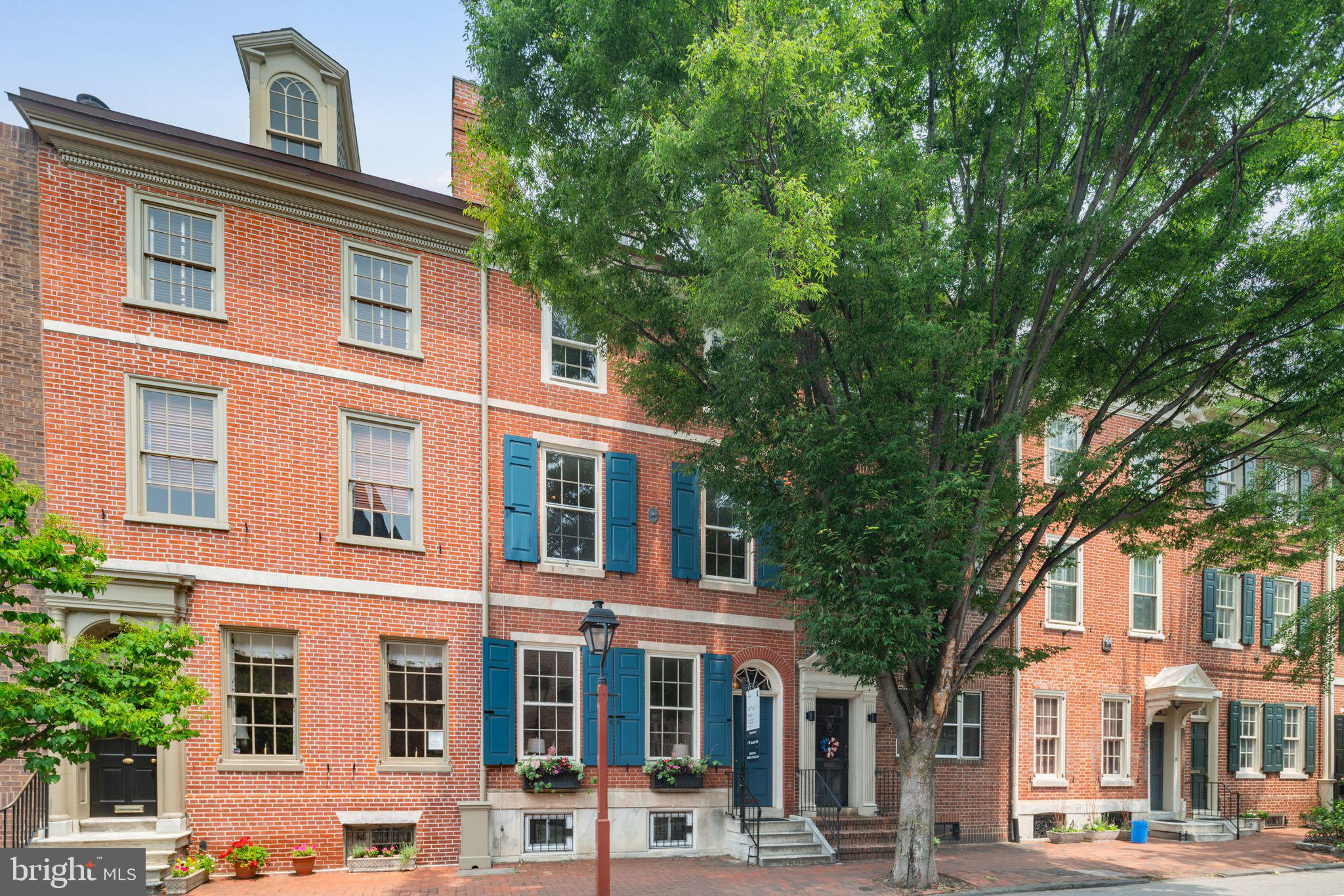 SOCIETY HILL - Residential