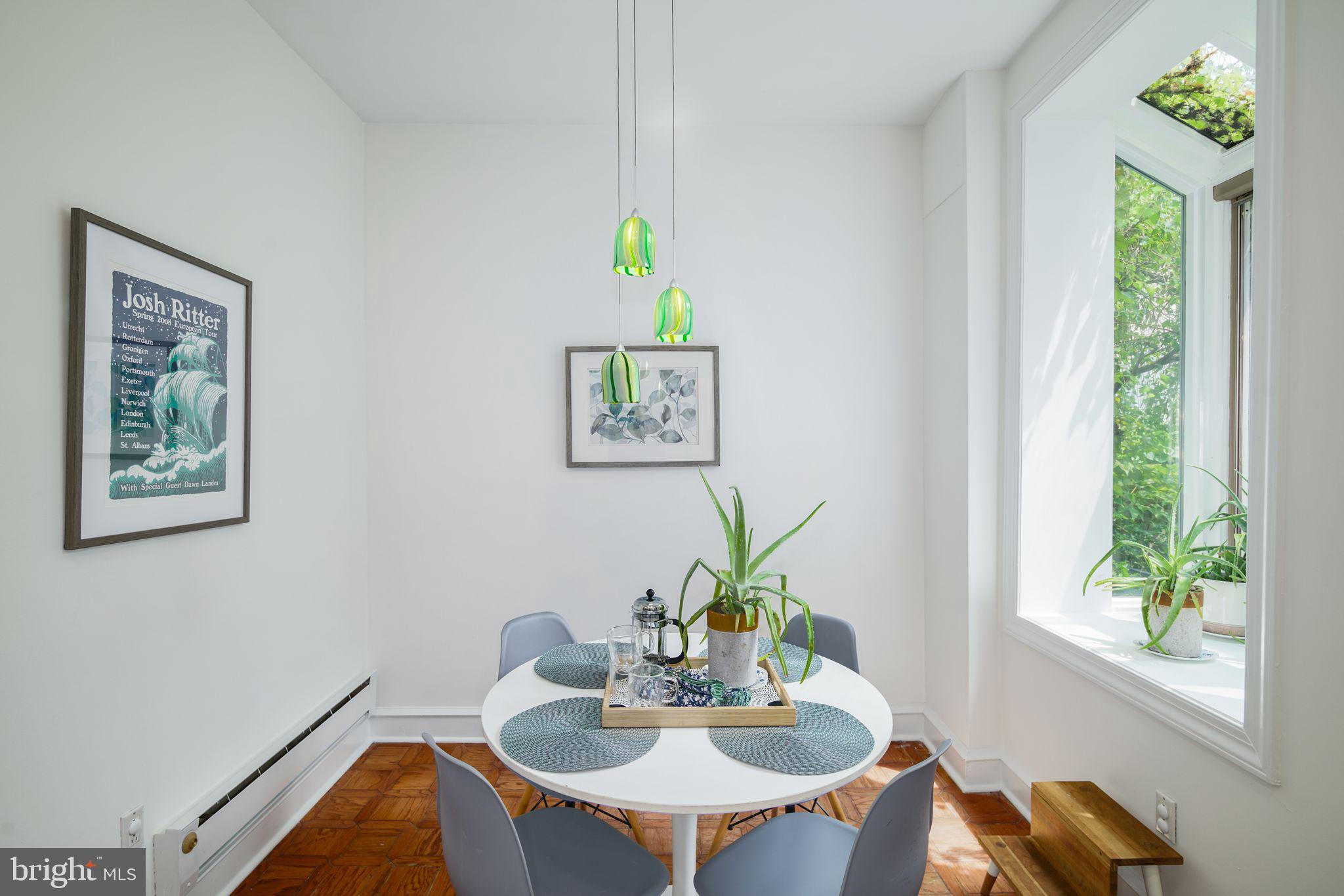 SOCIETY HILL - Residential