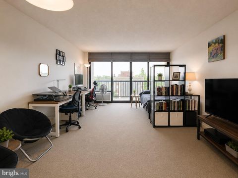Condo For Rent - 241 S 6th Street #608F<br/> PHILADELPHIA, PA 19106