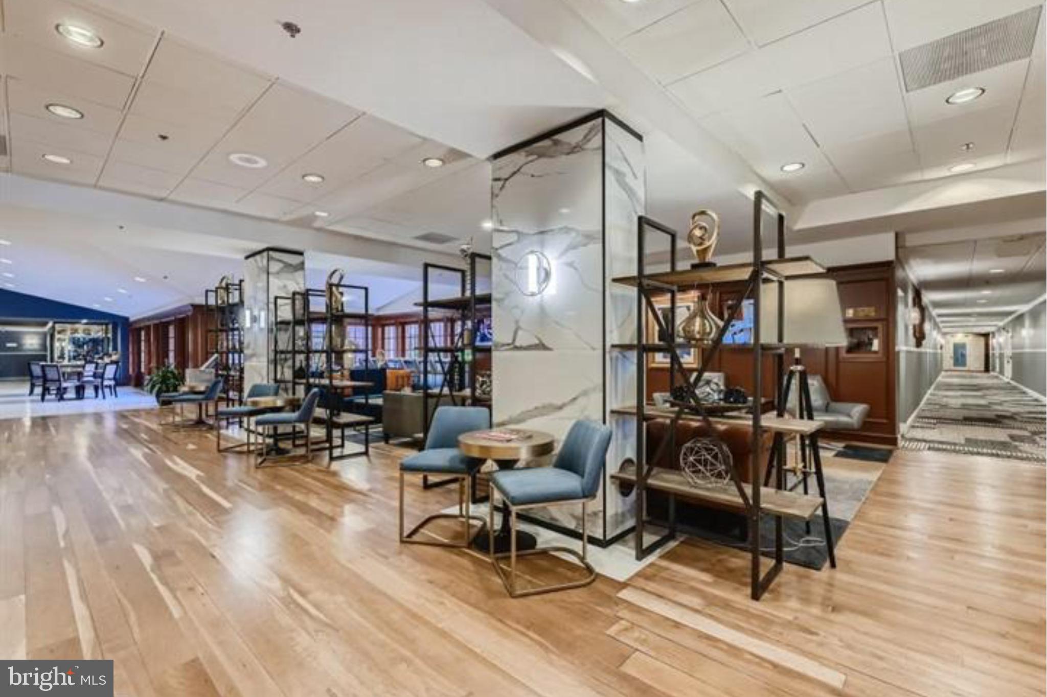 HENDERSON'S WHARF - Residential Lease