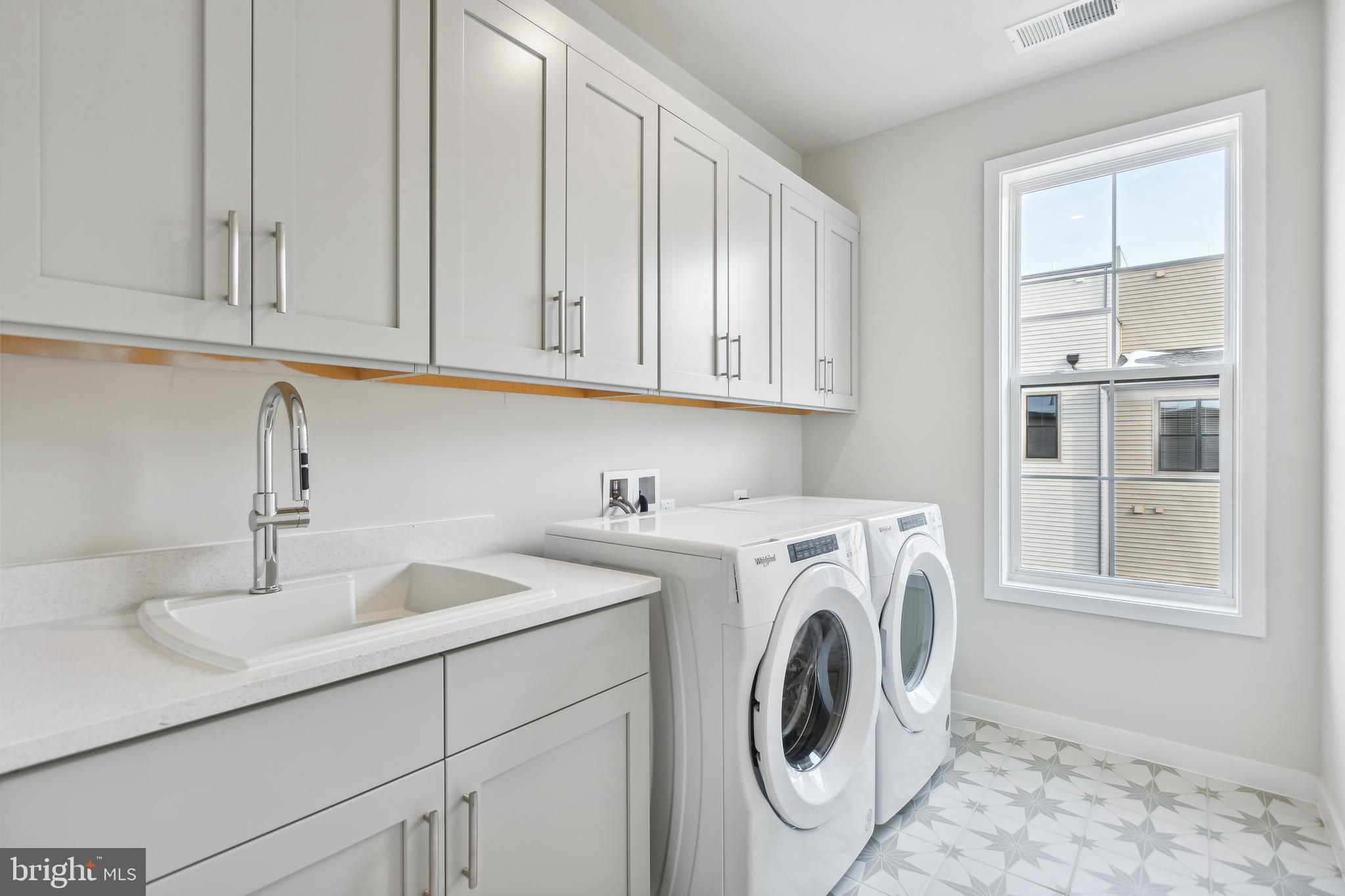 REGENCY AT BELMONT - Residential