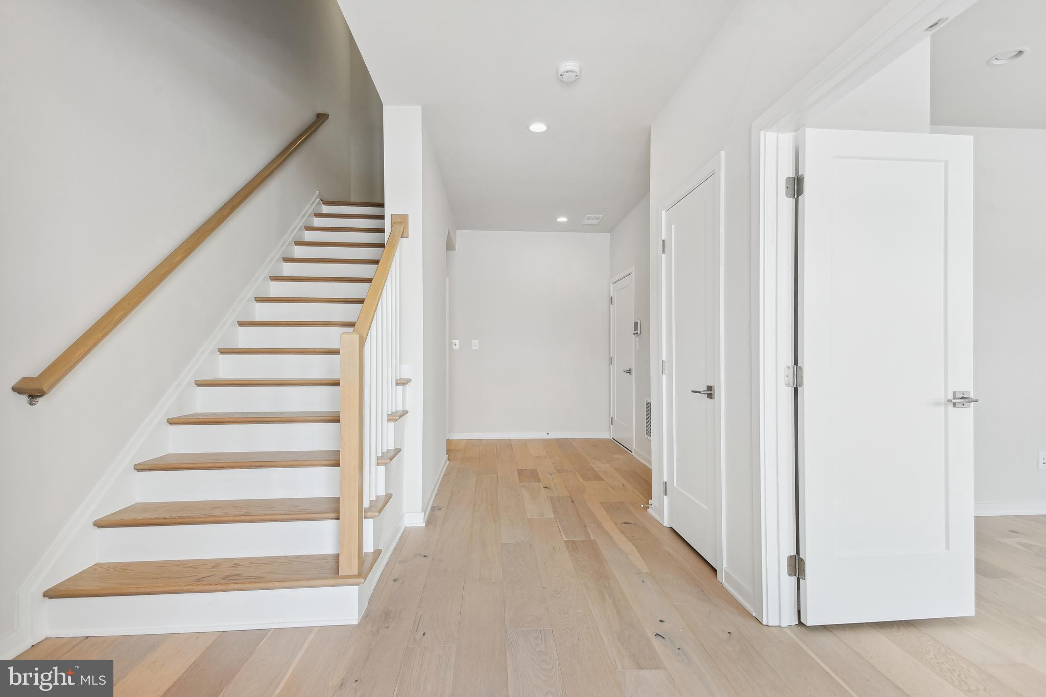 REGENCY AT BELMONT - Residential