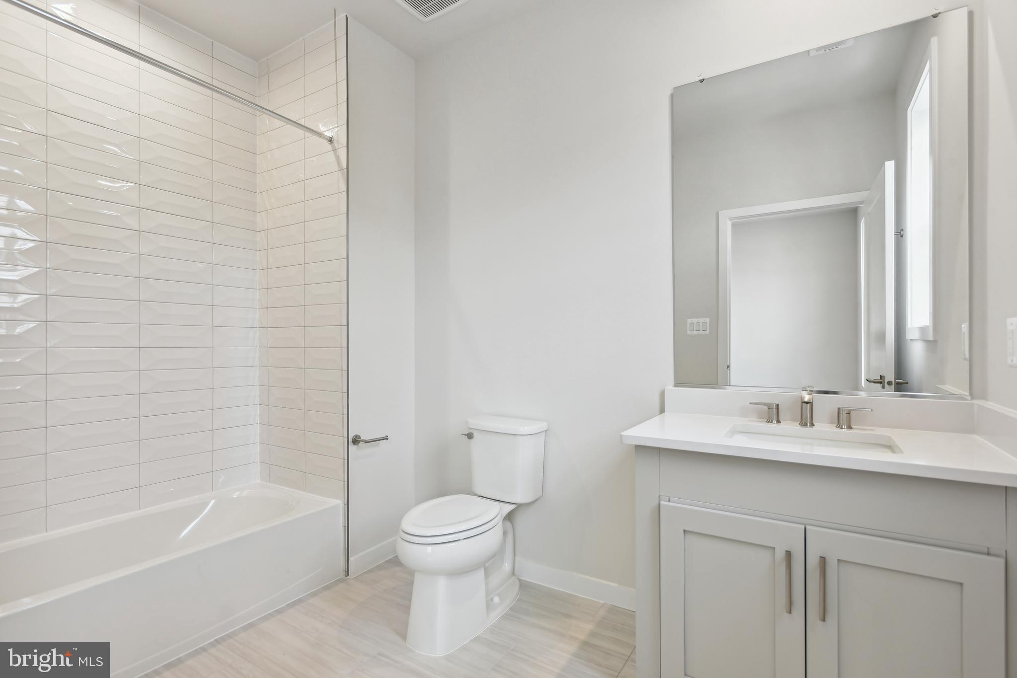 REGENCY AT BELMONT - Residential