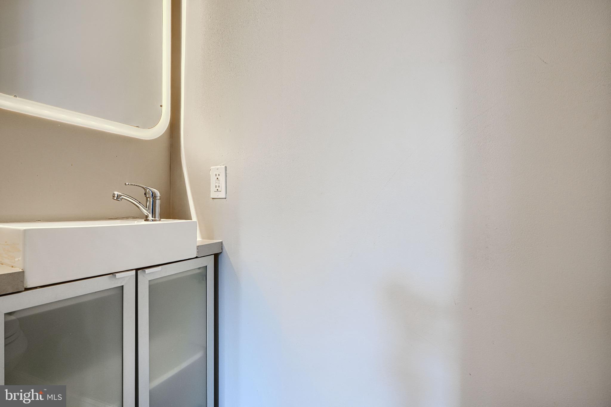 OLIVER - Residential