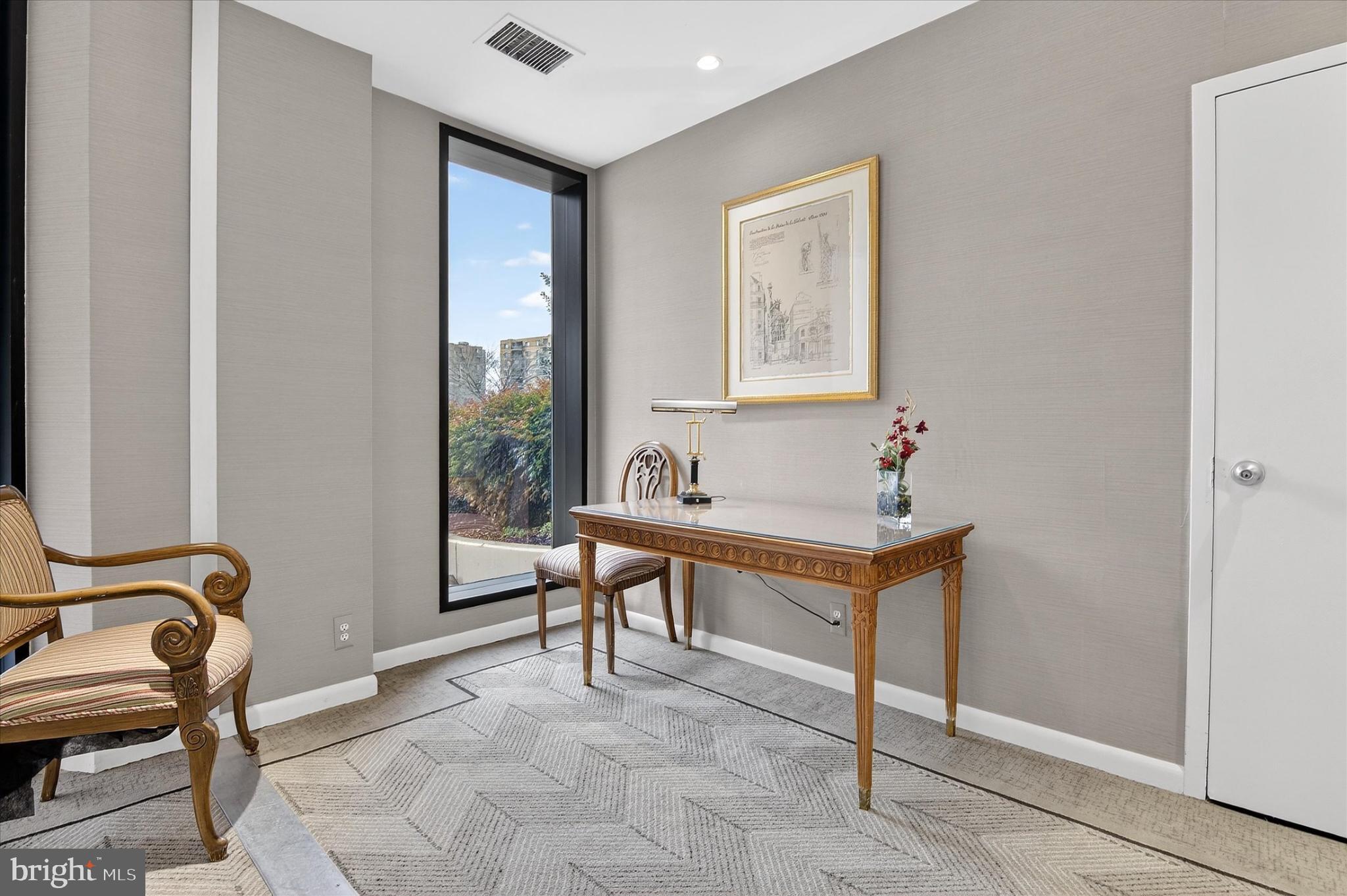 ROTONDA - Residential