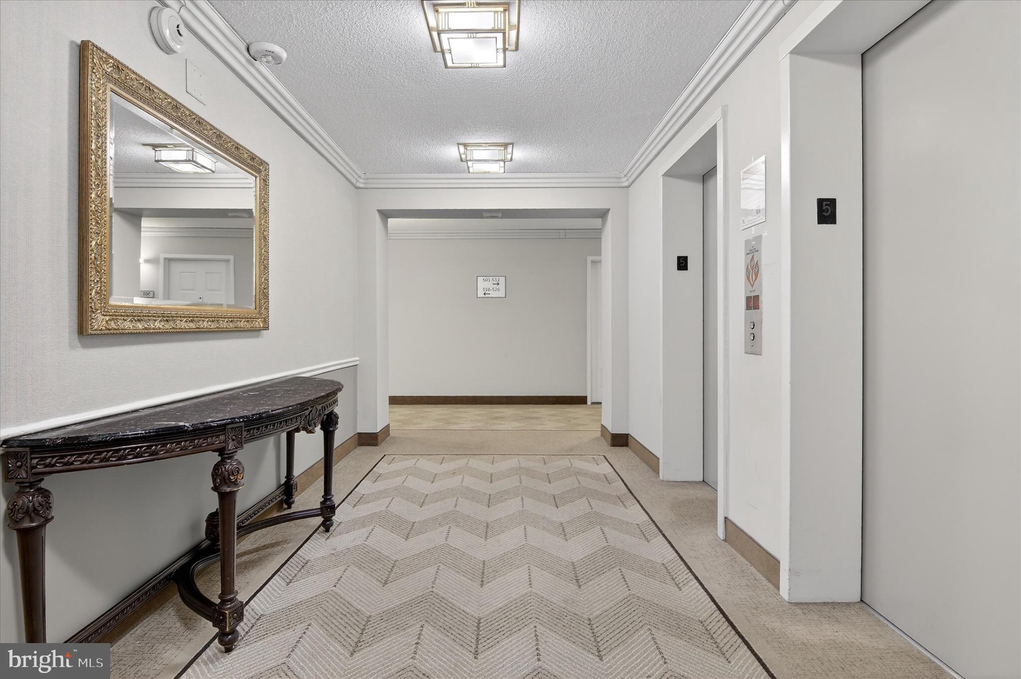 ROTONDA - Residential