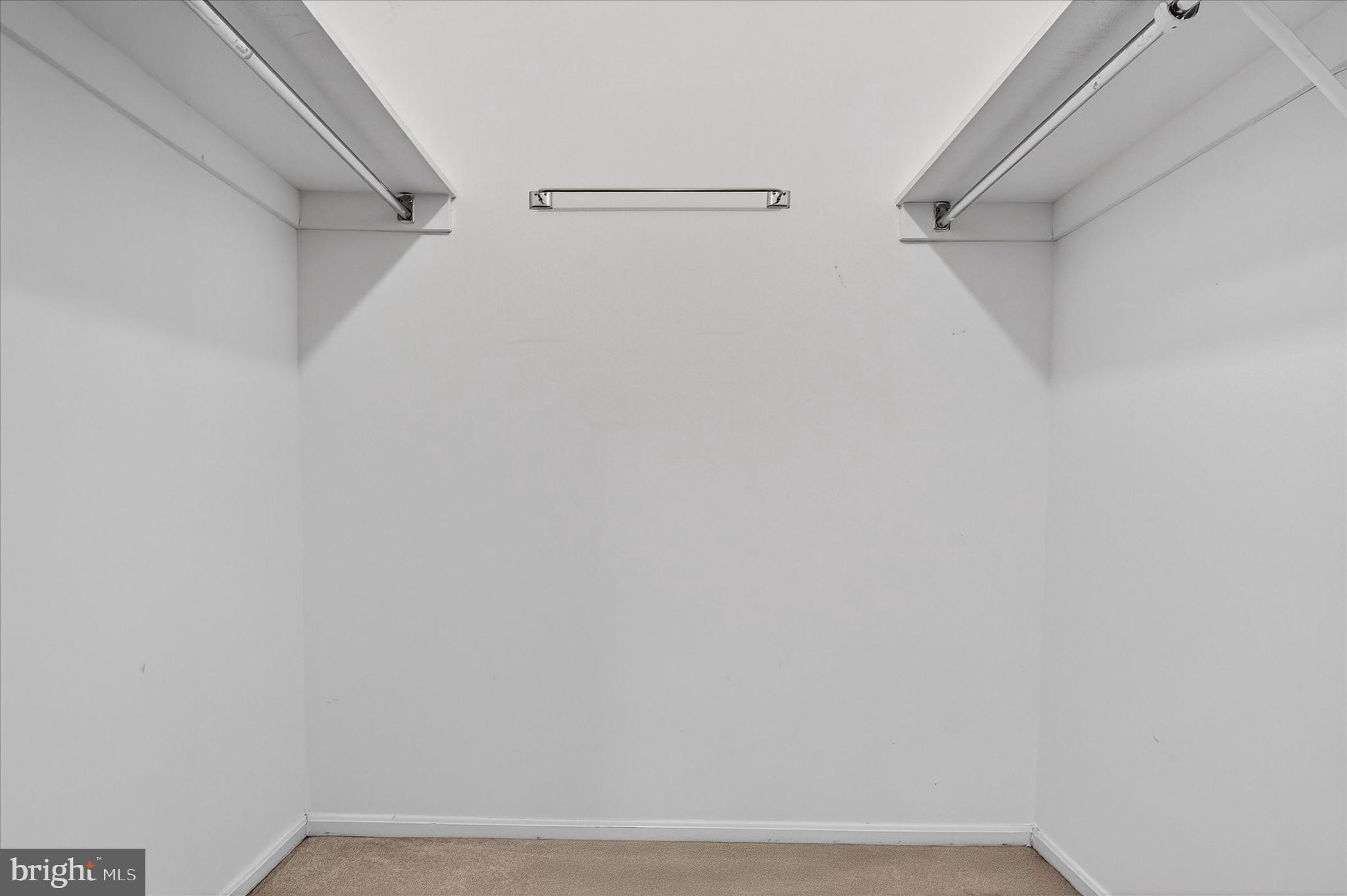 ROTONDA - Residential