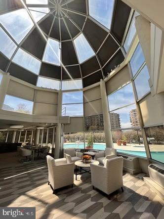 ROTONDA - Residential