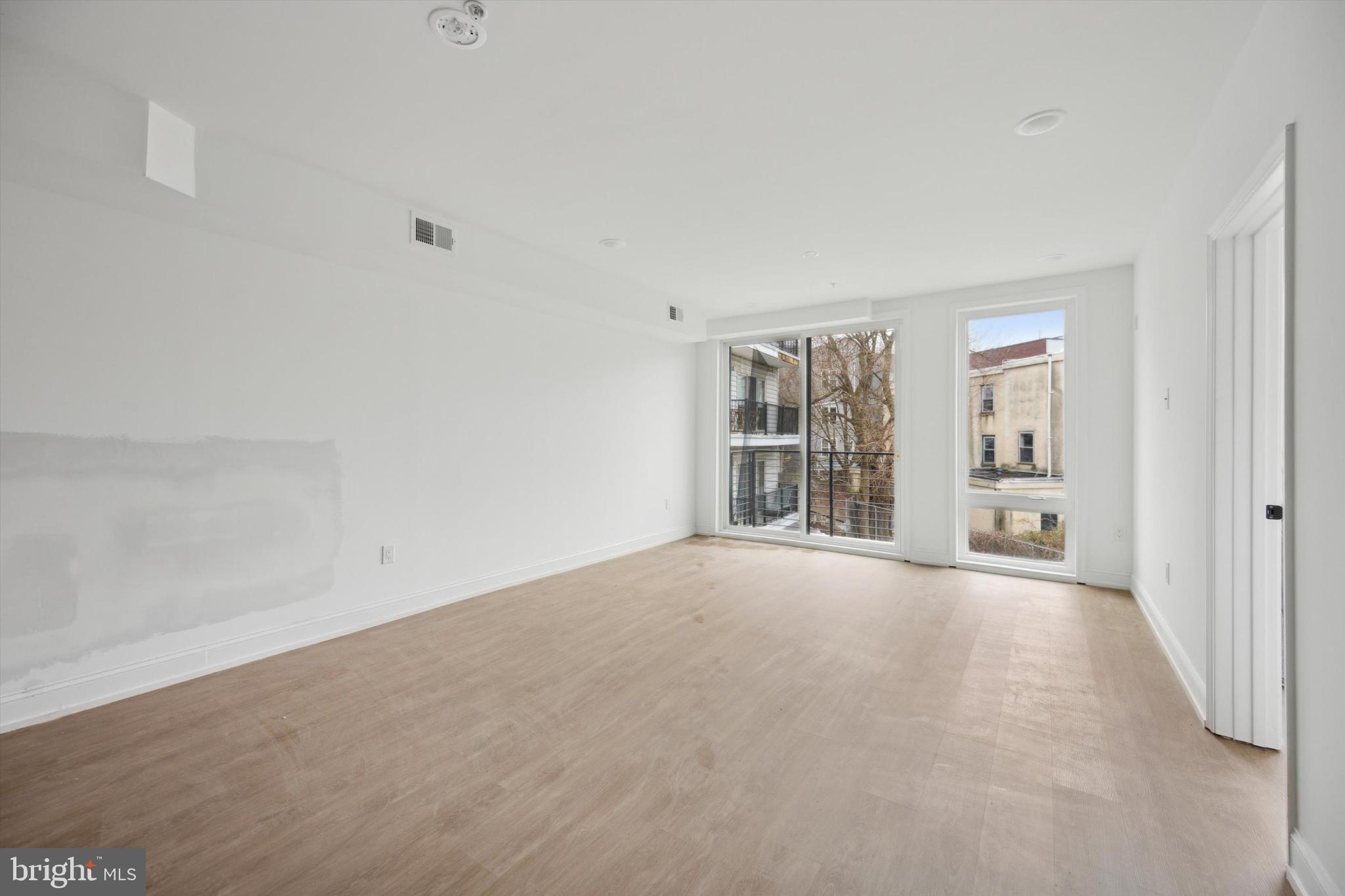 FRANCISVILLE - Residential Lease