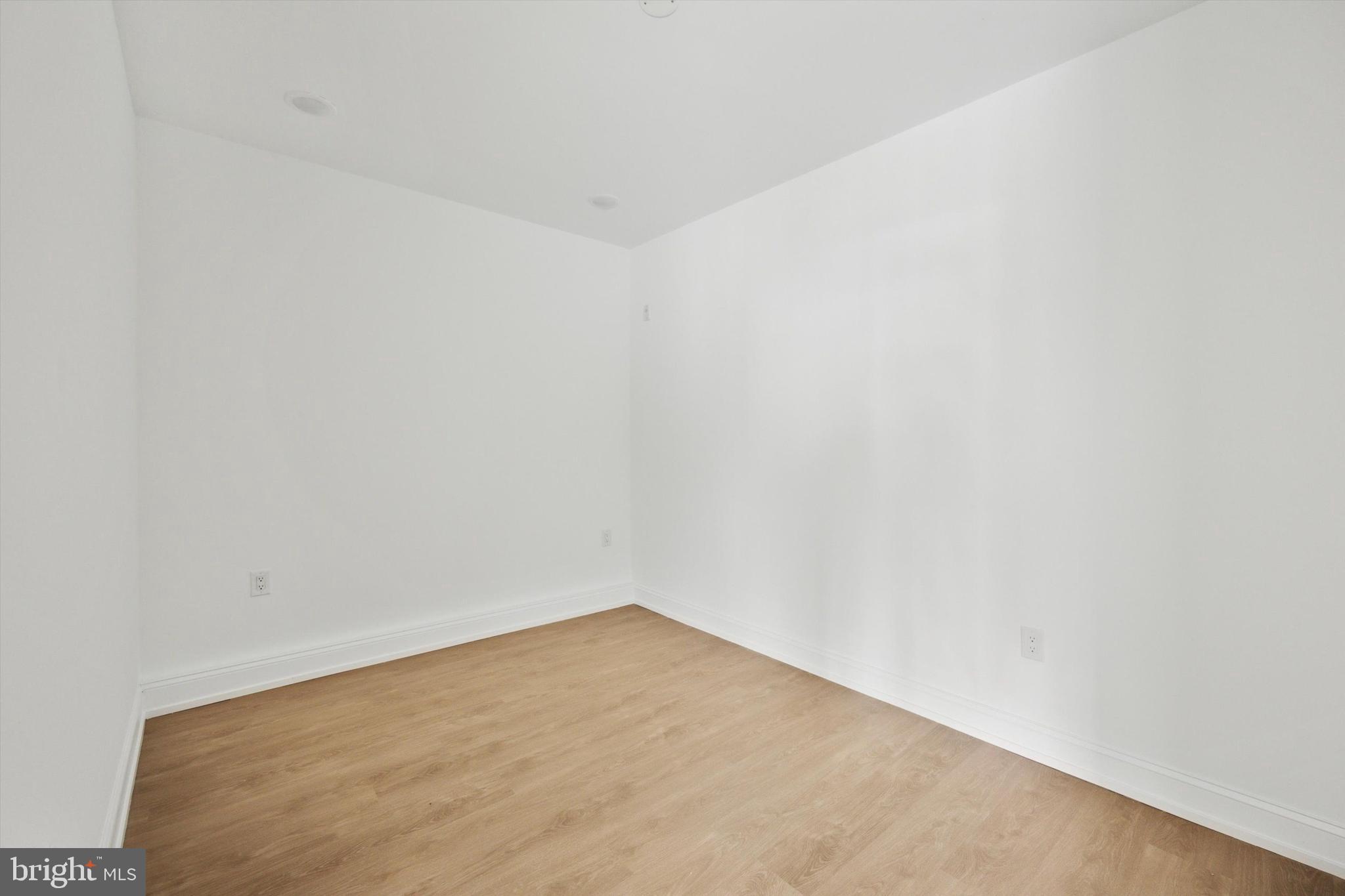 FRANCISVILLE - Residential Lease