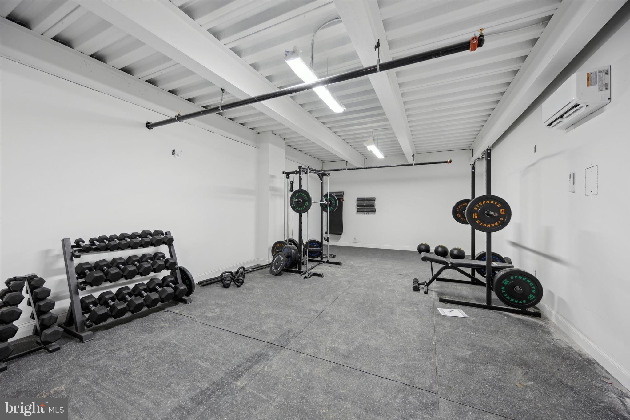 FRANCISVILLE - Residential Lease