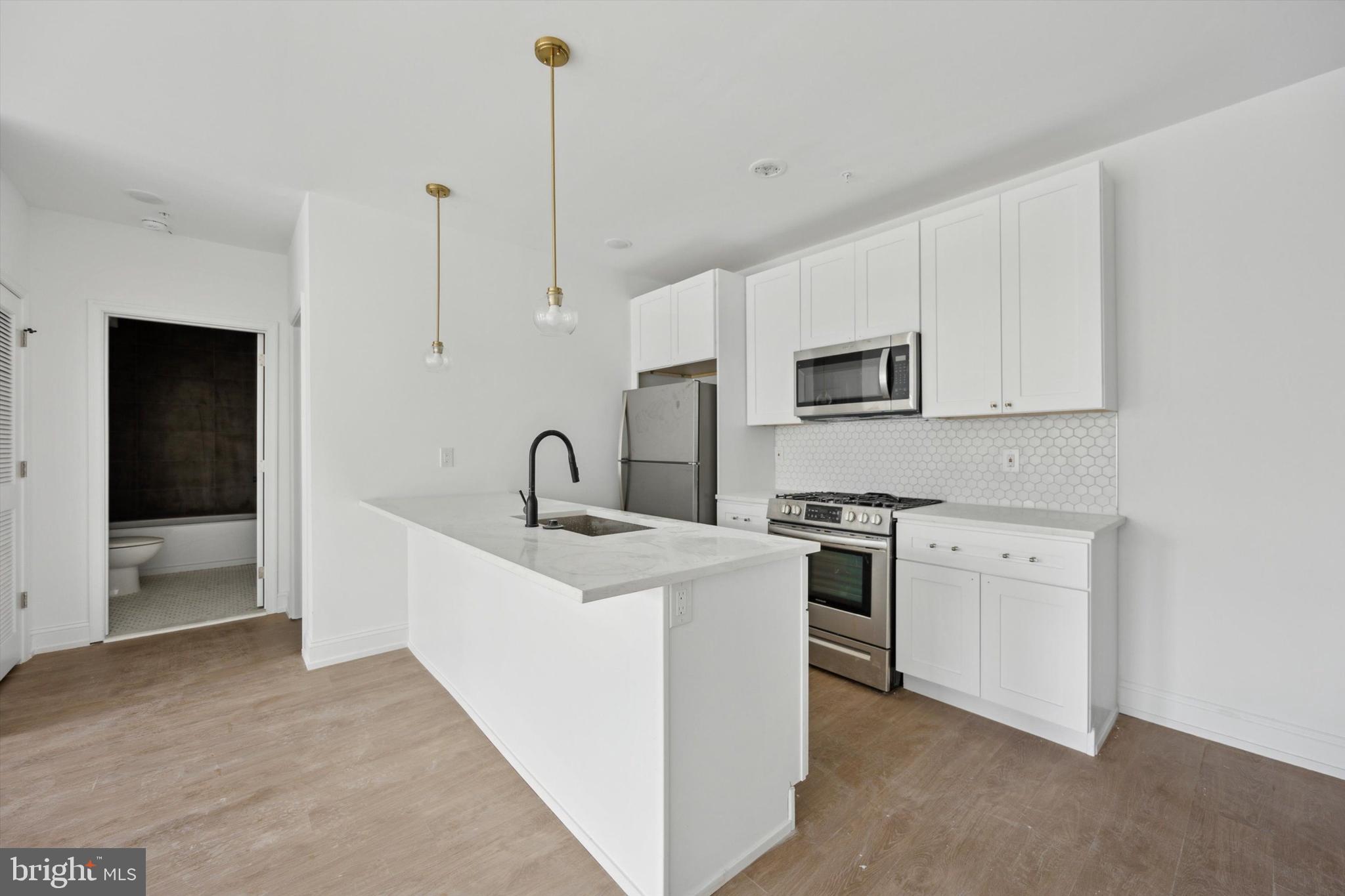 FRANCISVILLE - Residential Lease