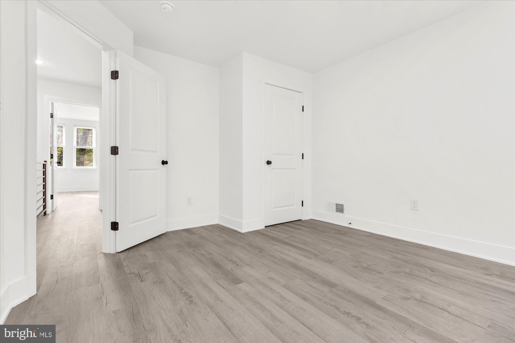 GERMANTOWN - Residential