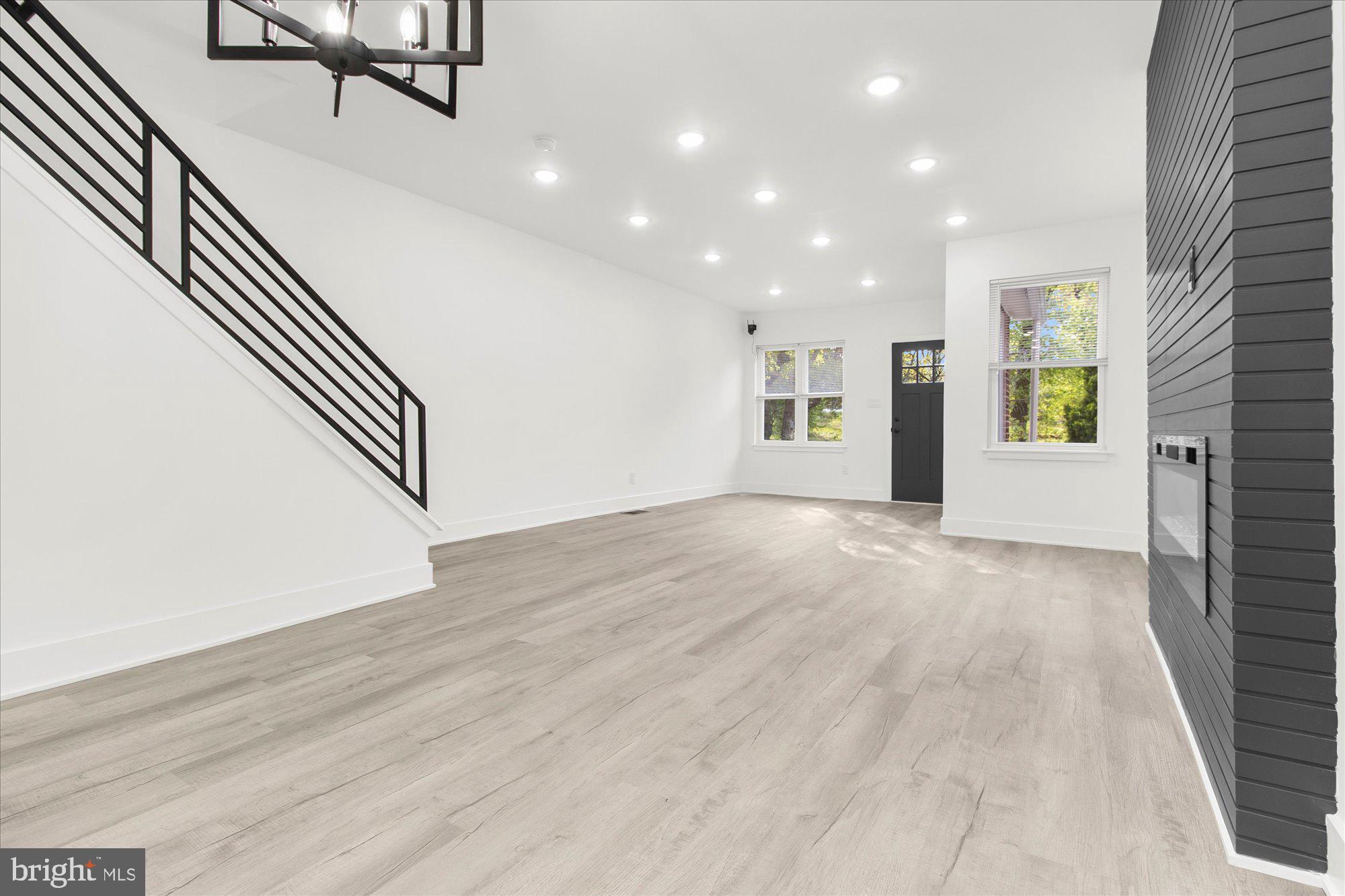 GERMANTOWN - Residential