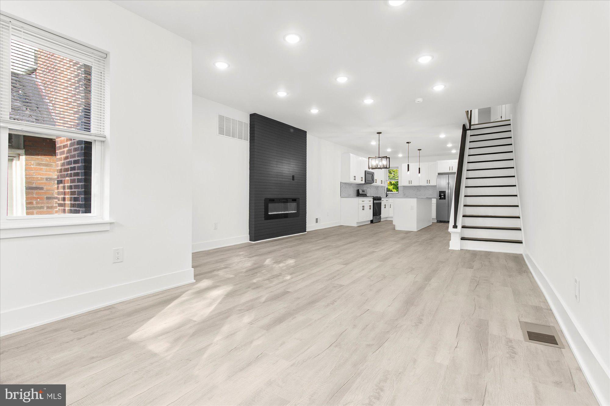 GERMANTOWN - Residential