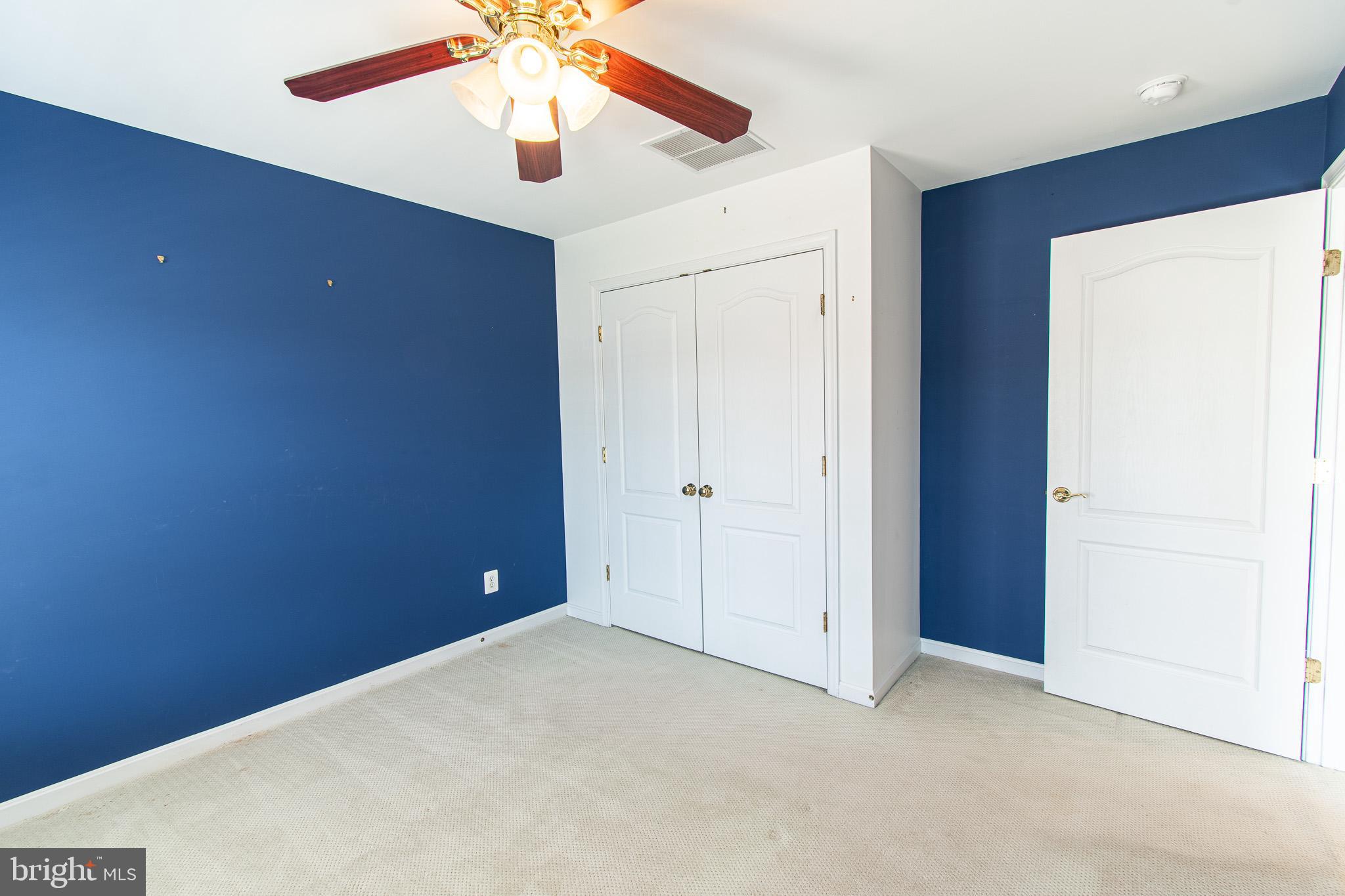 EASTON CLUB EAST - Residential