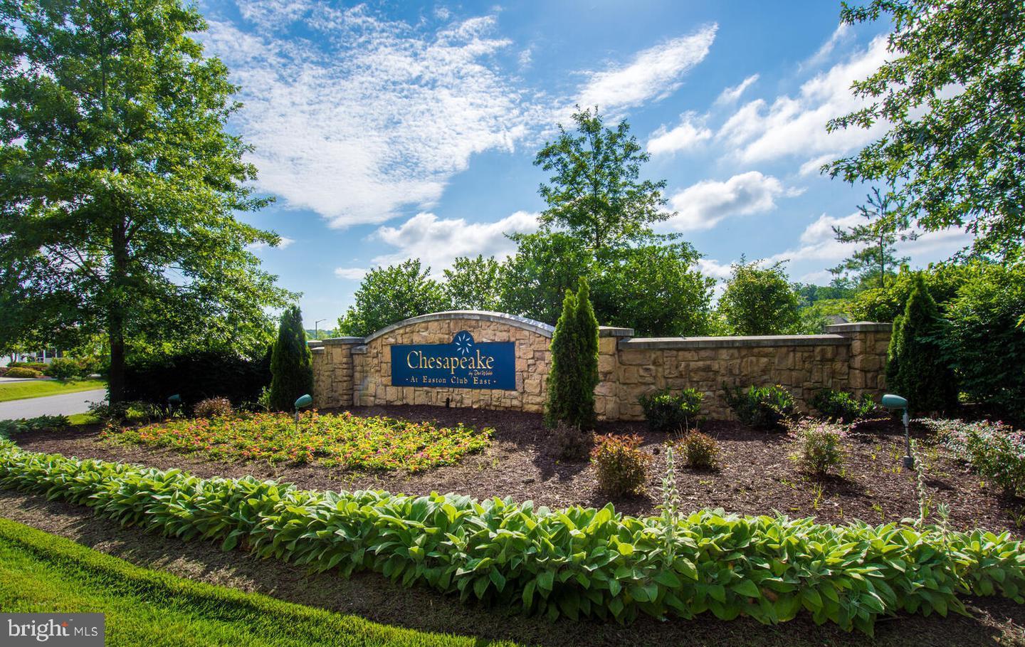 EASTON CLUB EAST - Residential