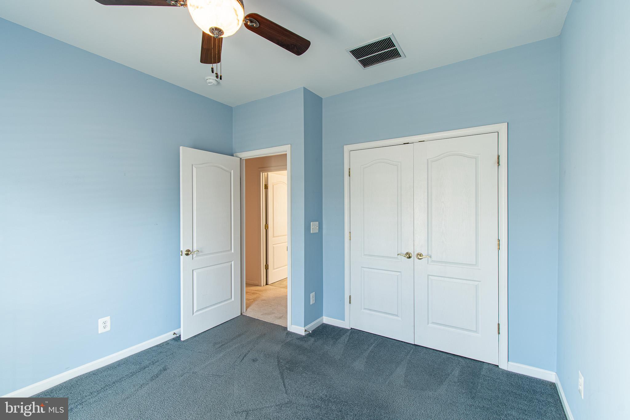 EASTON CLUB EAST - Residential