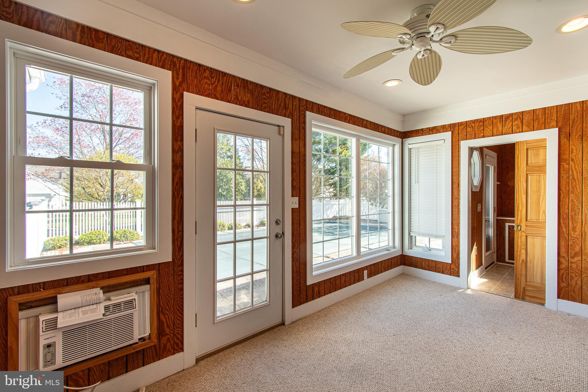 EASTON CLUB EAST - Residential