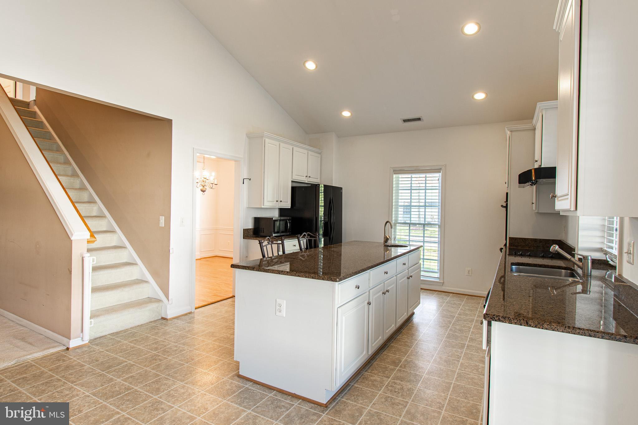 EASTON CLUB EAST - Residential