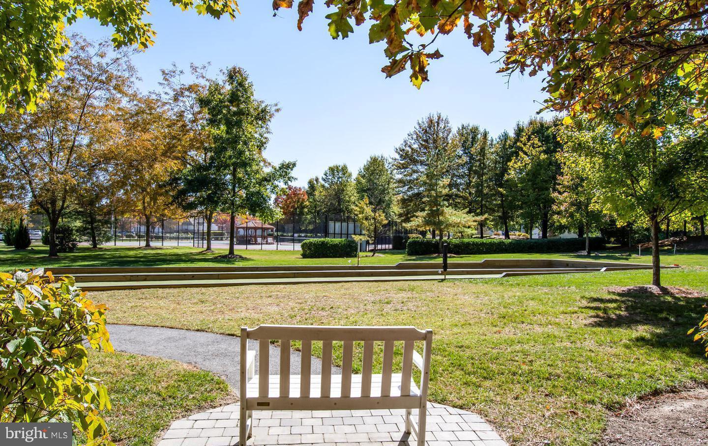 EASTON CLUB EAST - Residential