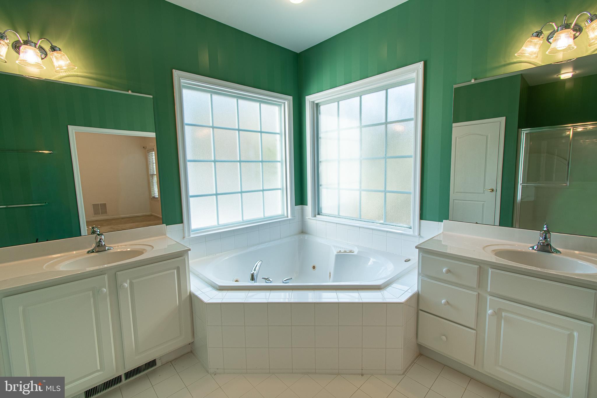 EASTON CLUB EAST - Residential