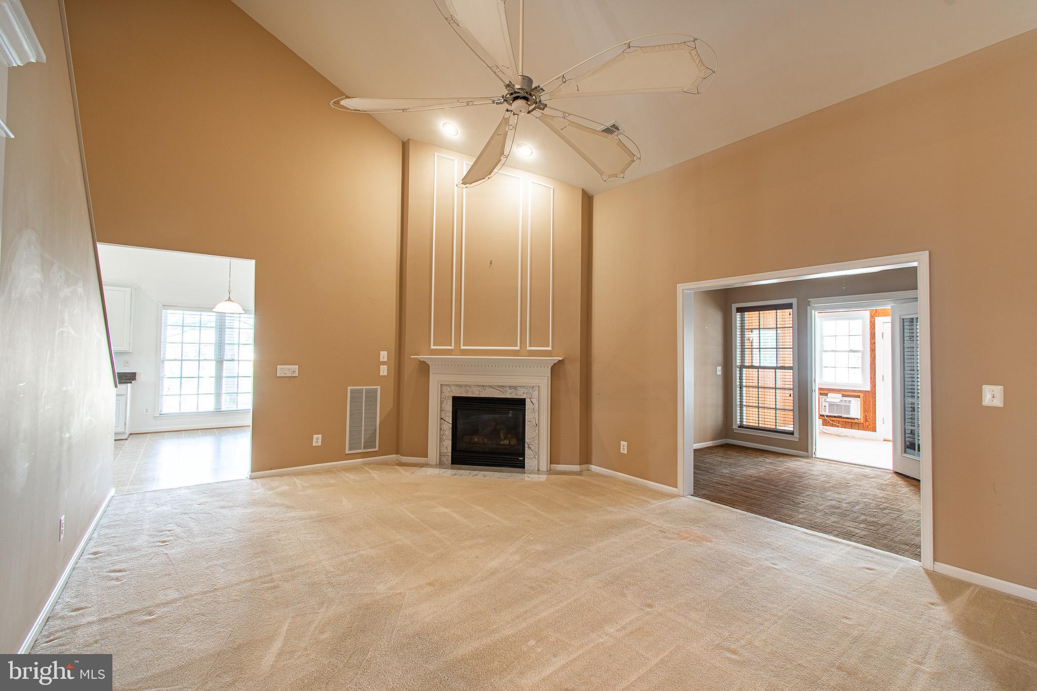 EASTON CLUB EAST - Residential