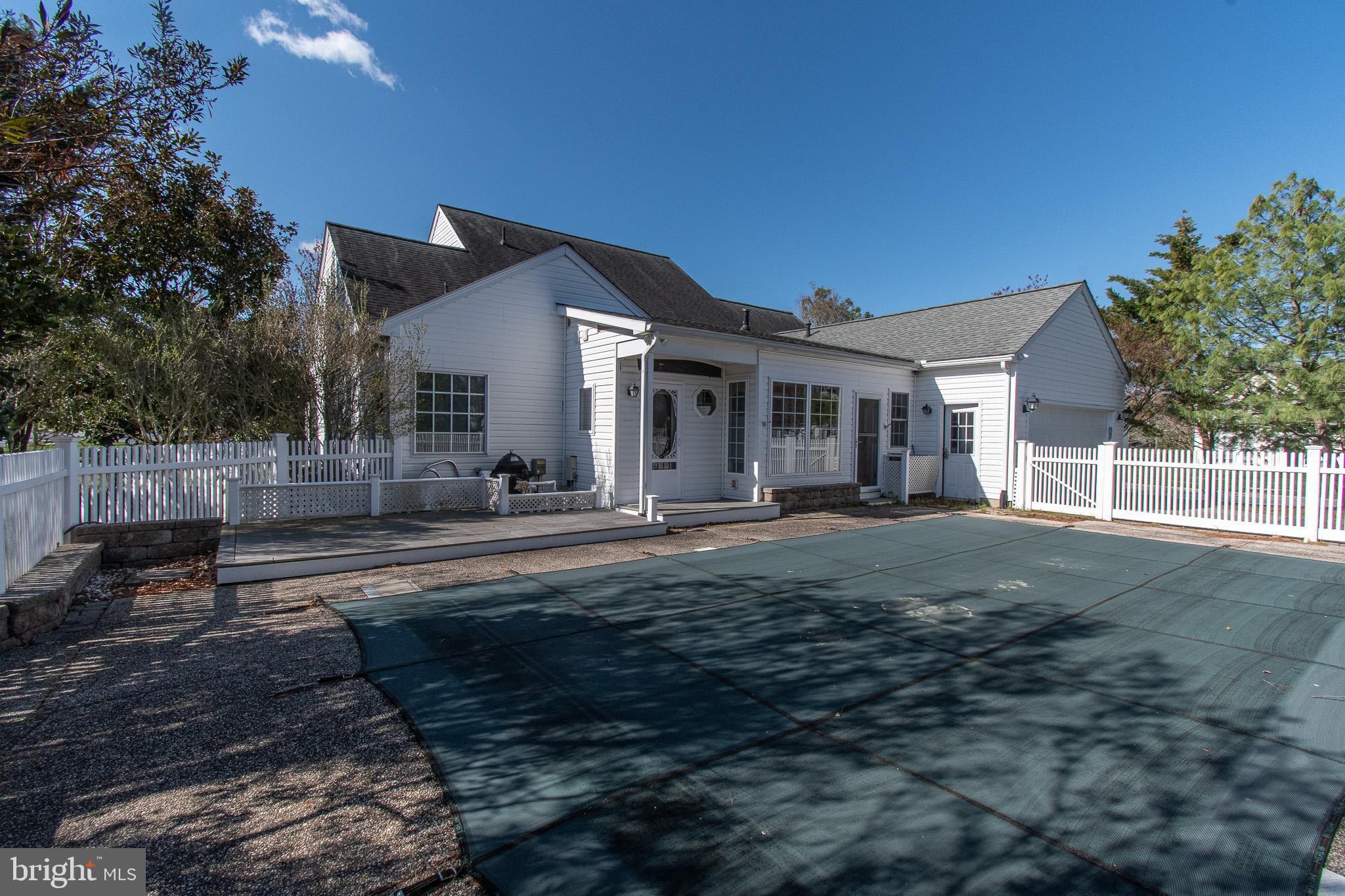 EASTON CLUB EAST - Residential