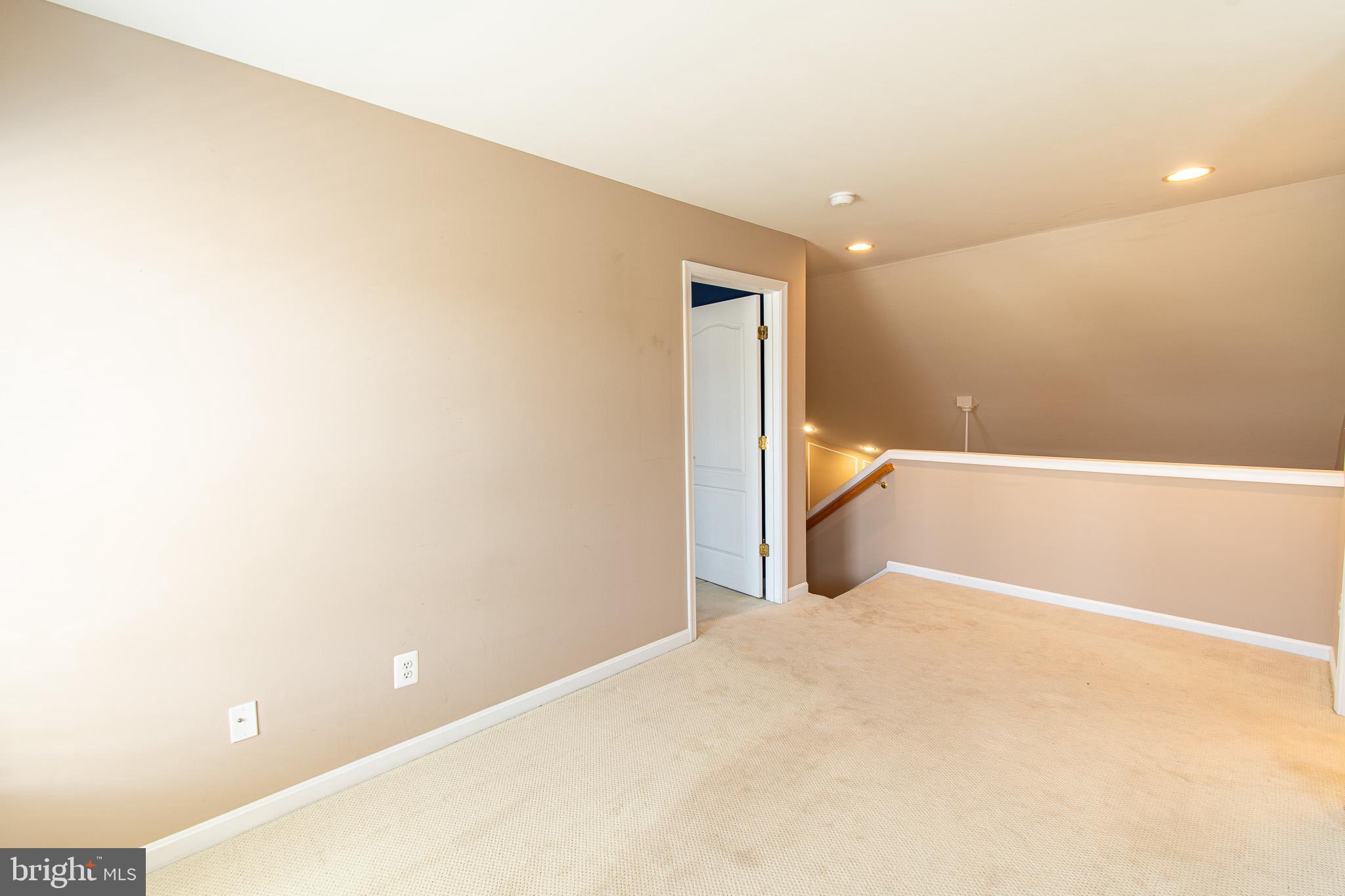 EASTON CLUB EAST - Residential