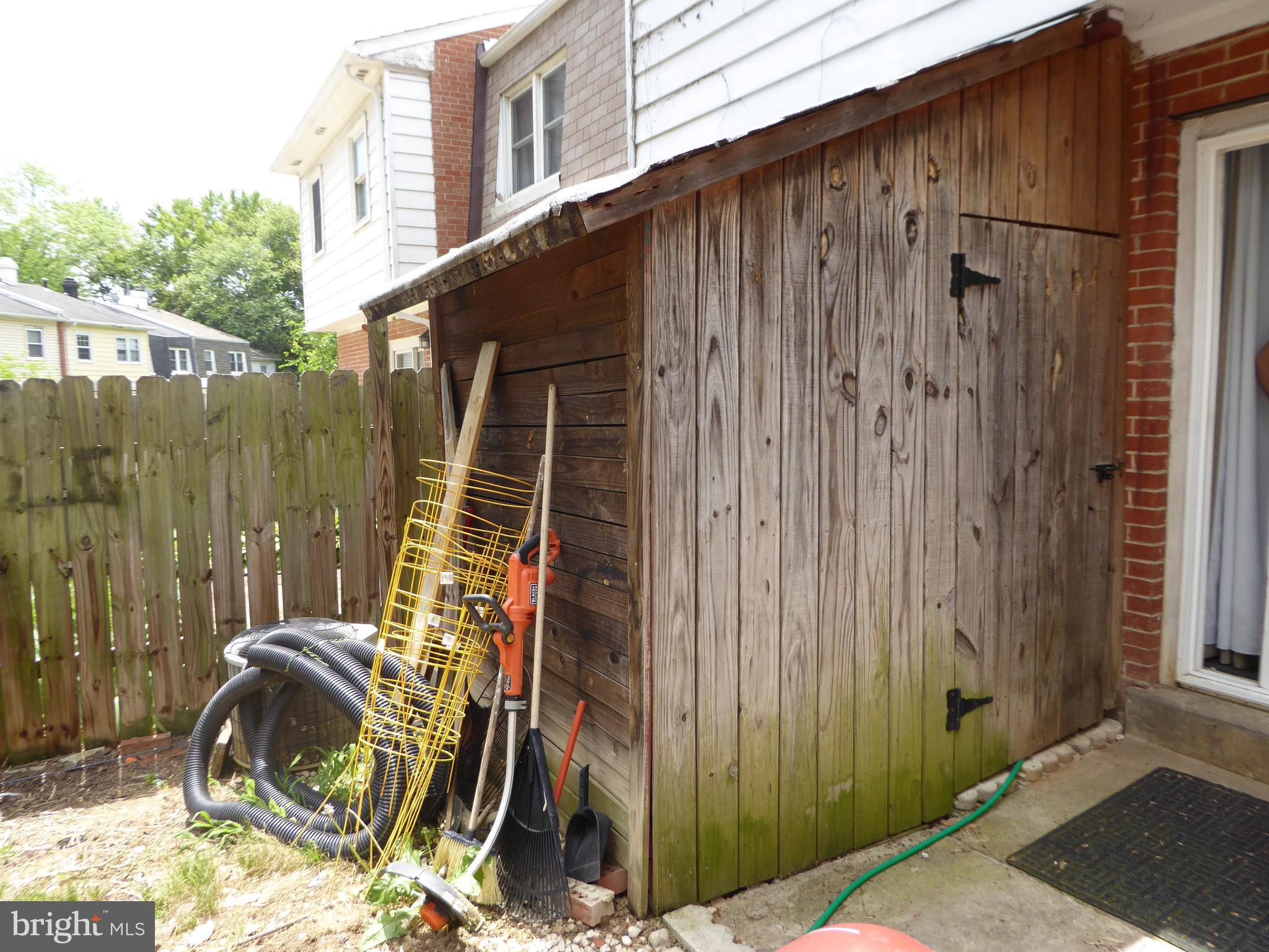 DALE CITY - Residential