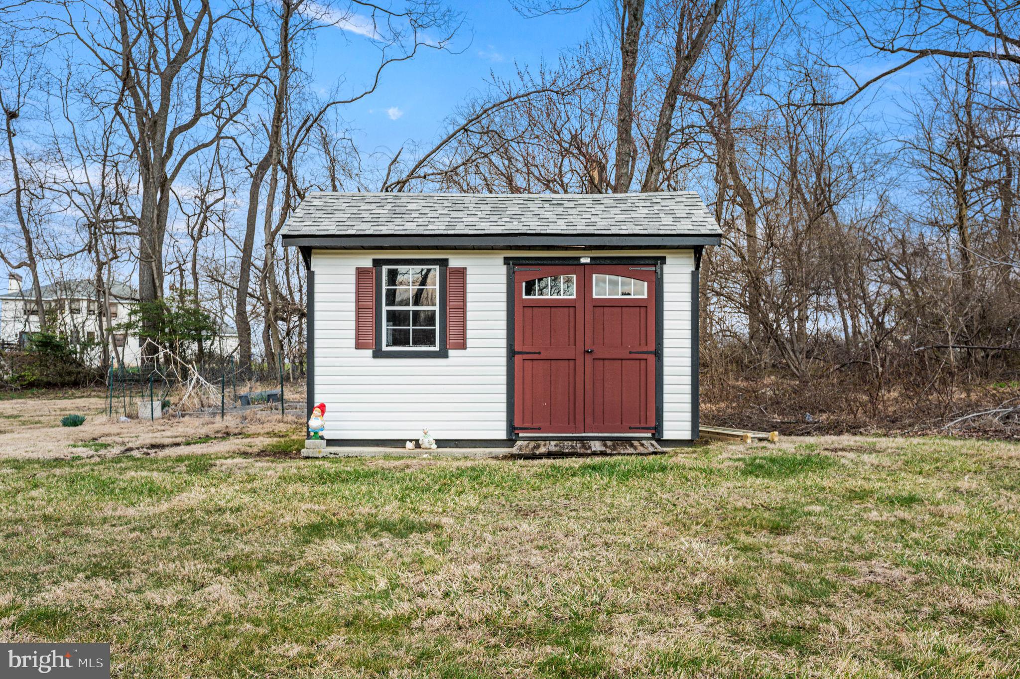 PARK WOODS - Residential