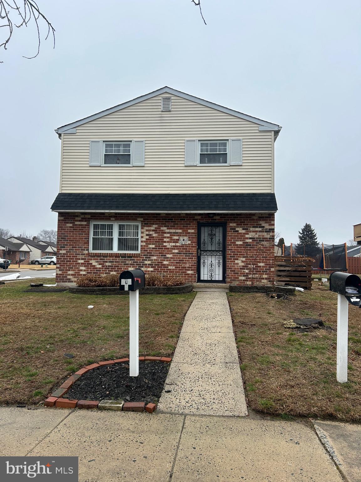 LESTER - Residential Income