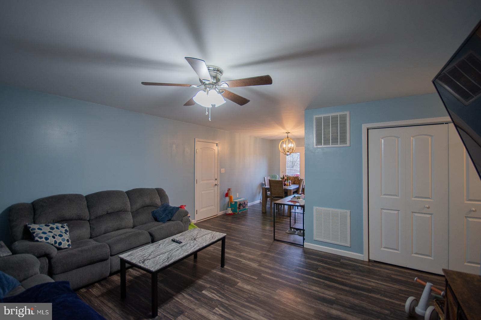 ELIZABETH STATION - Residential