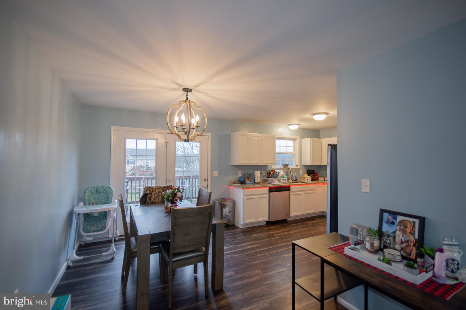 ELIZABETH STATION - Residential