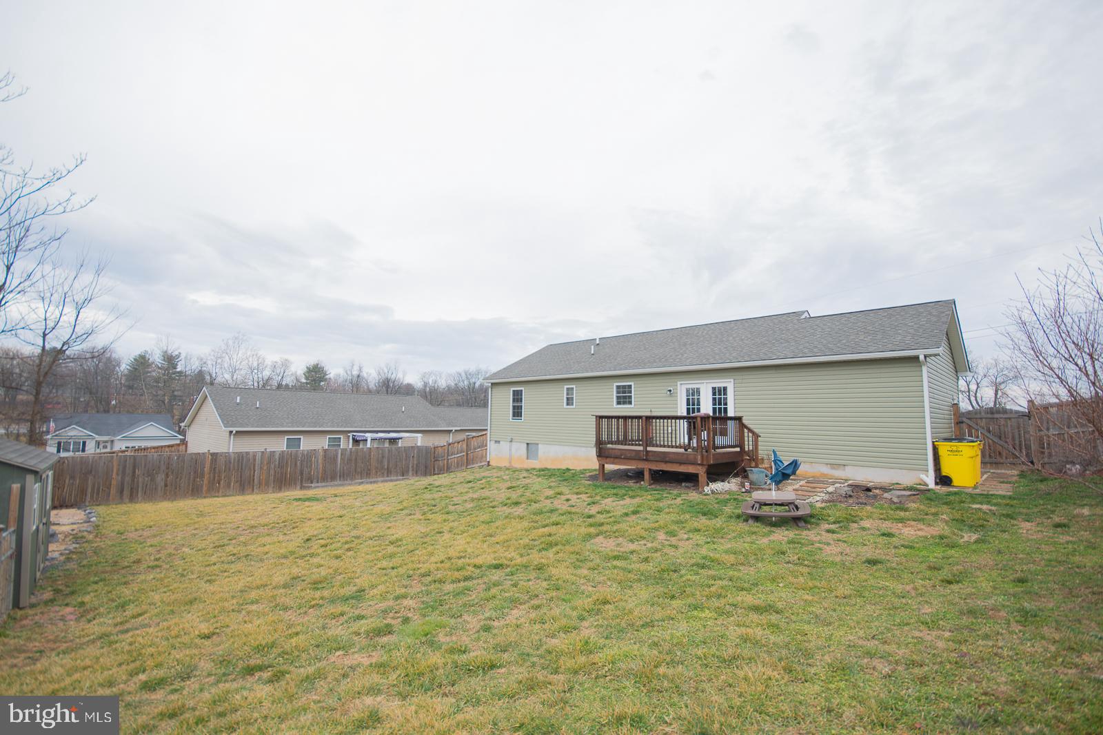 ELIZABETH STATION - Residential