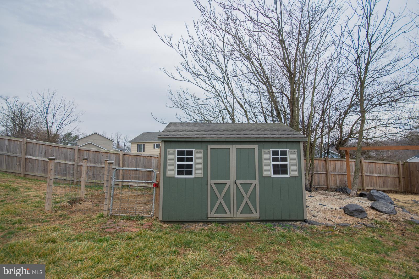 ELIZABETH STATION - Residential
