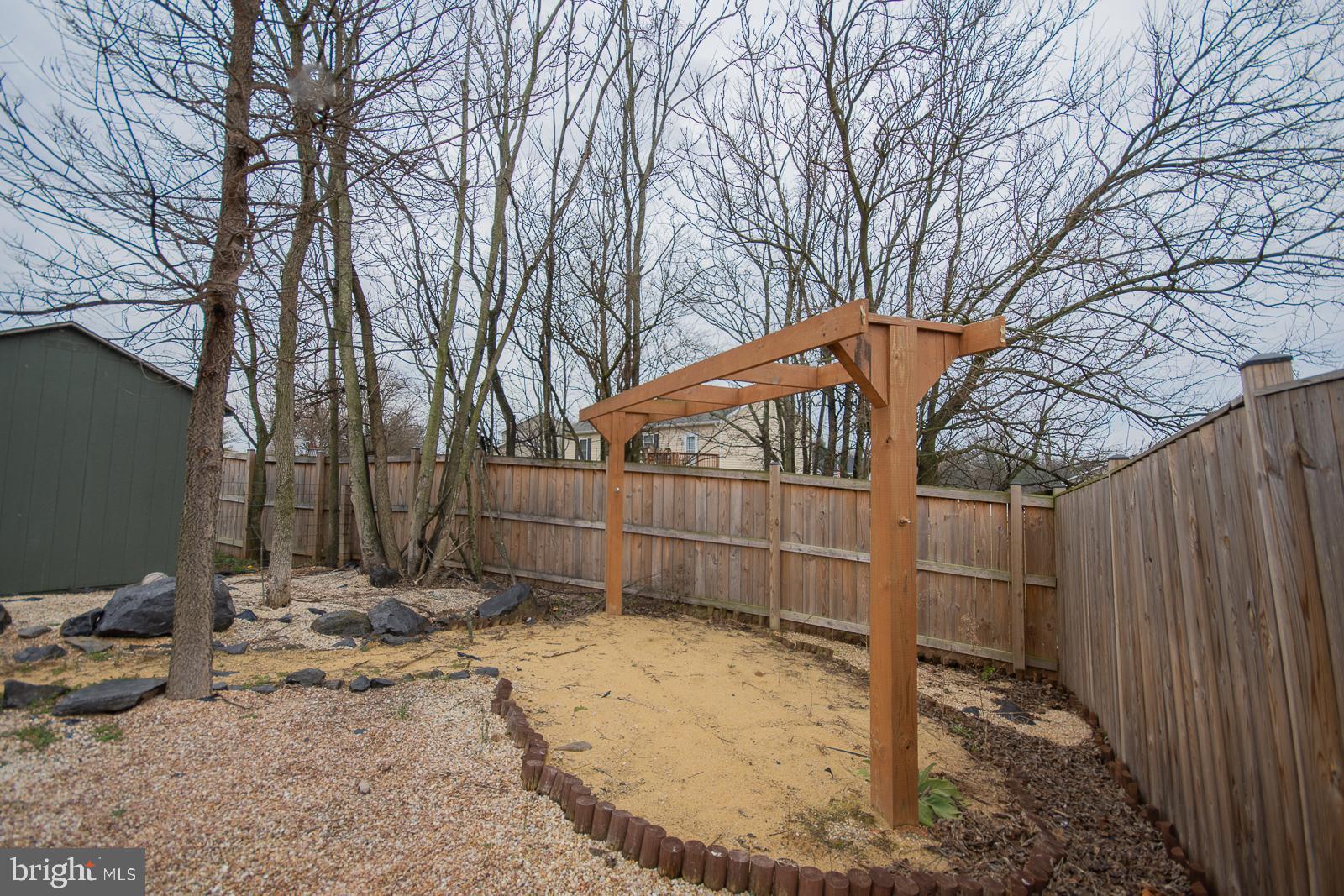 ELIZABETH STATION - Residential