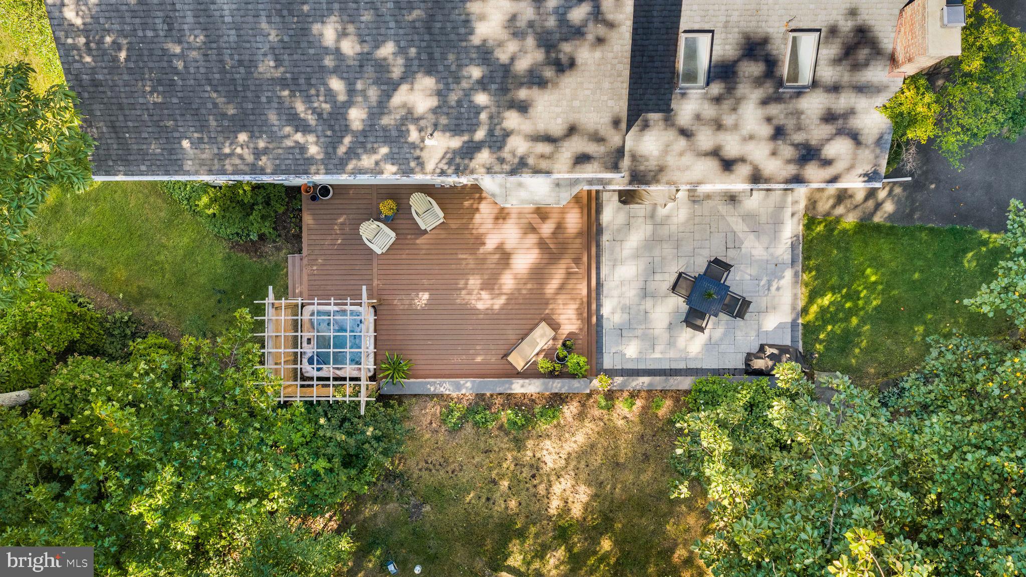 5317 FORREST COURT