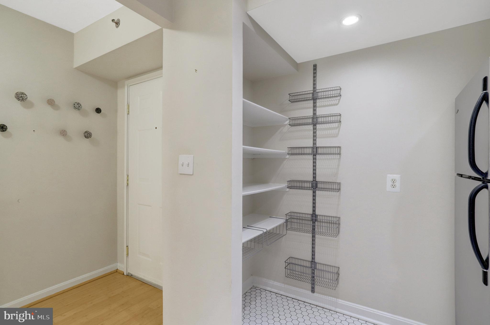 1001 N VERMONT STREET 705