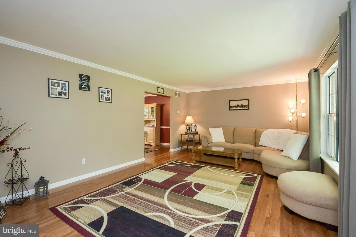 CHASEWOOD RUN - Residential