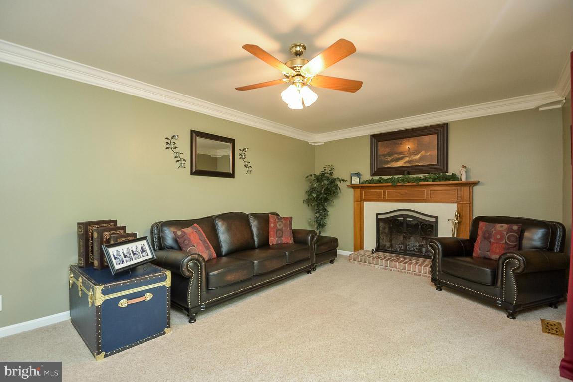 CHASEWOOD RUN - Residential