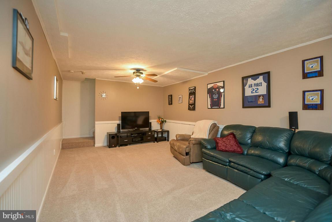 CHASEWOOD RUN - Residential