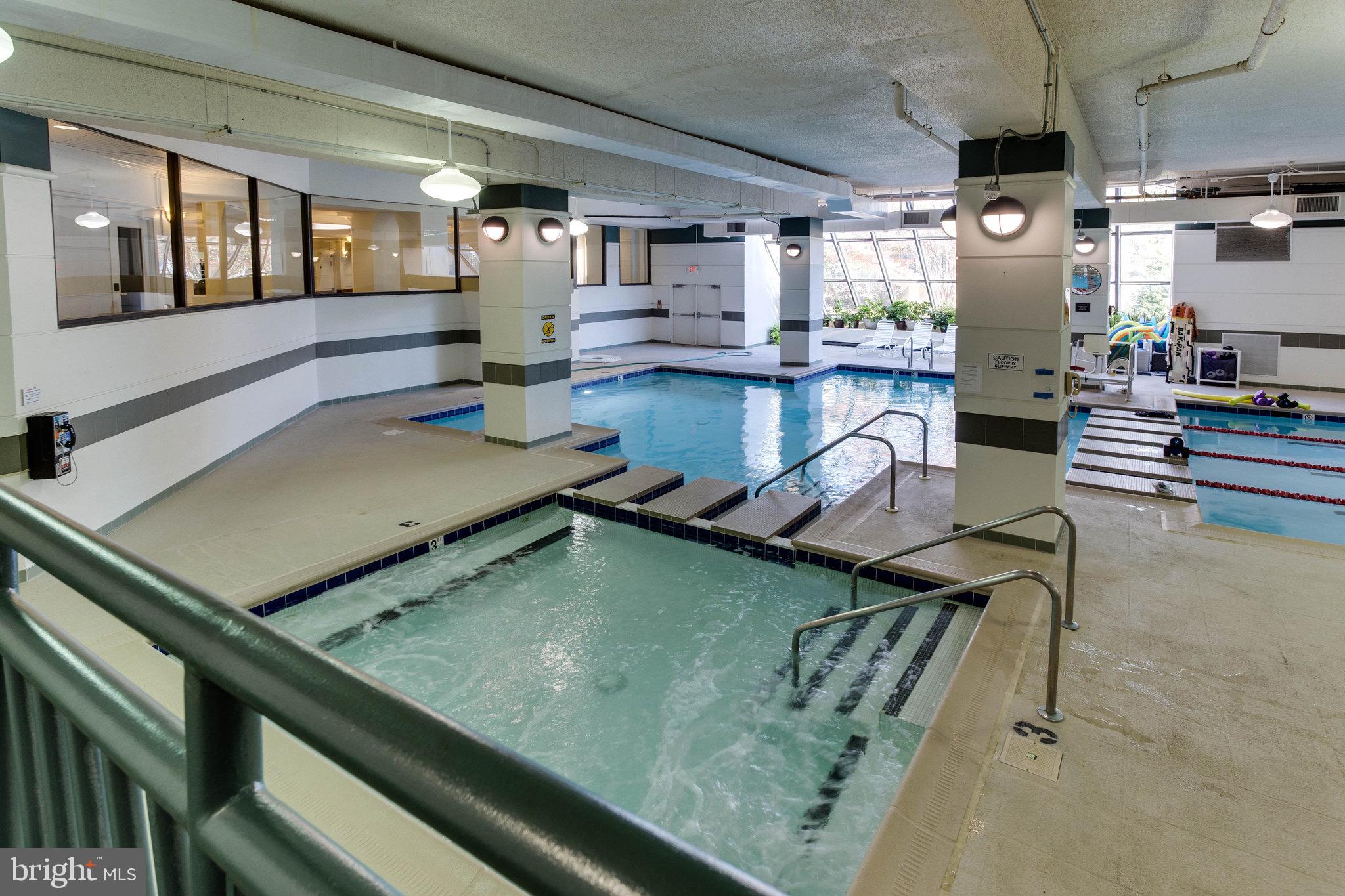 WATERGATE AT LANDMARK - Residential