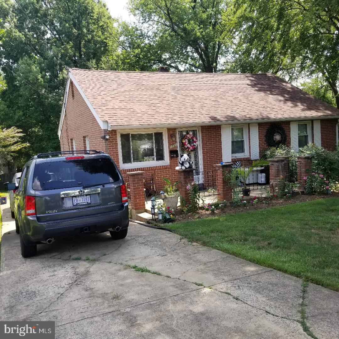 PIMMIT HILLS - Residential