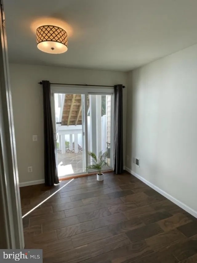 Brambleton, Virginia 20148, United States, 3 Bedrooms Bedrooms, ,4 BathroomsBathrooms,Residential,Coming Soon,90588